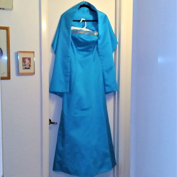 Vintage Beautiful De-Laru Bright Blue Prom/Formal Dress from 2000 - Size 3/4 - Picture 11 of 12